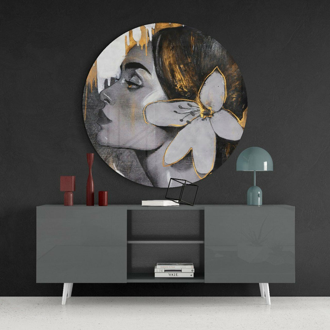 Çiçekli Kadın Cam Tablo