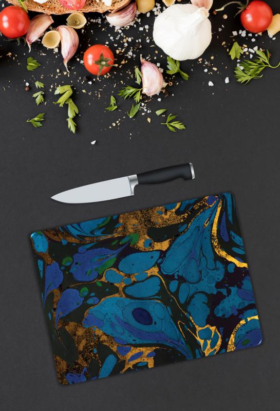 Minimal Desen Cam Kesme Tablası