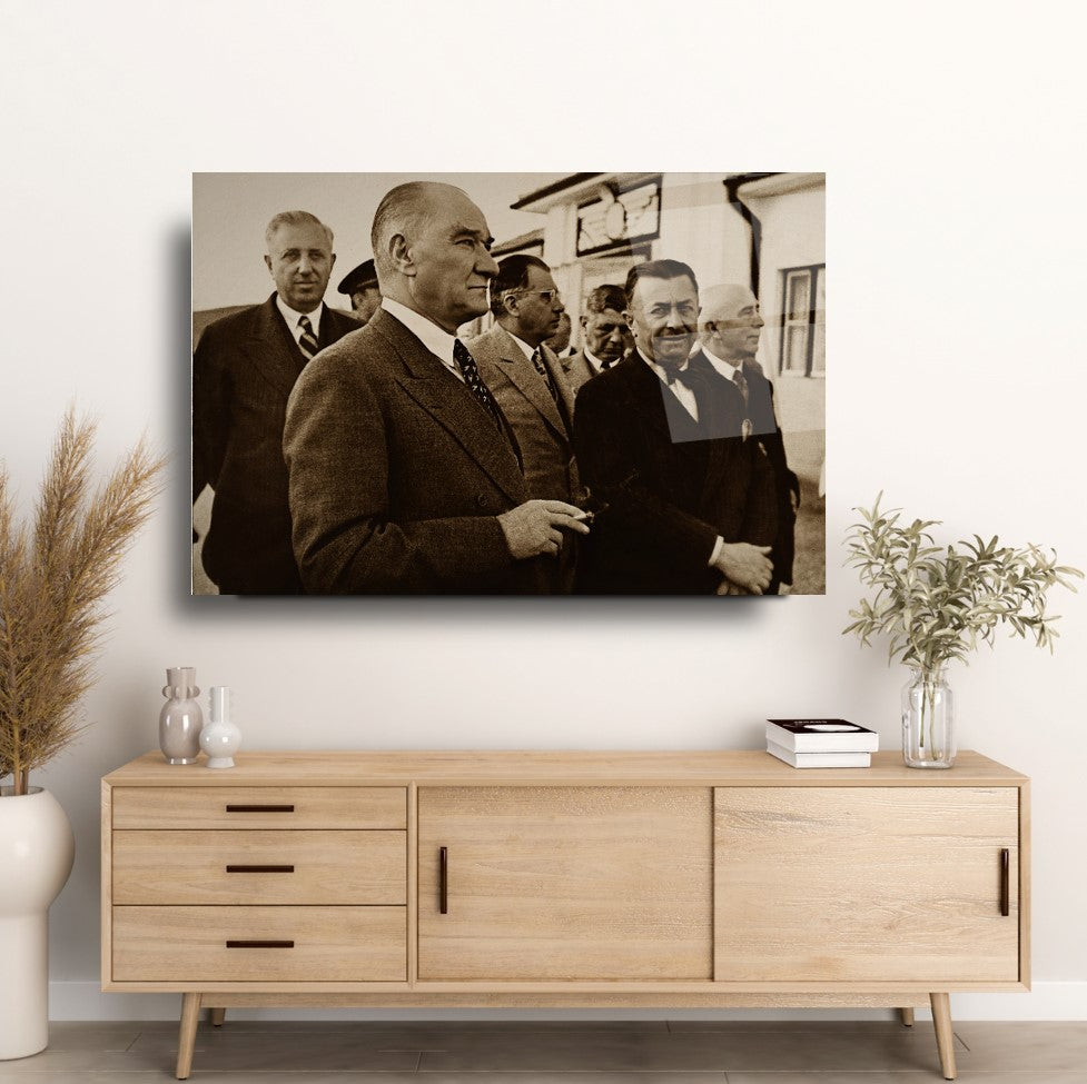 Atatürk Cam Tablo