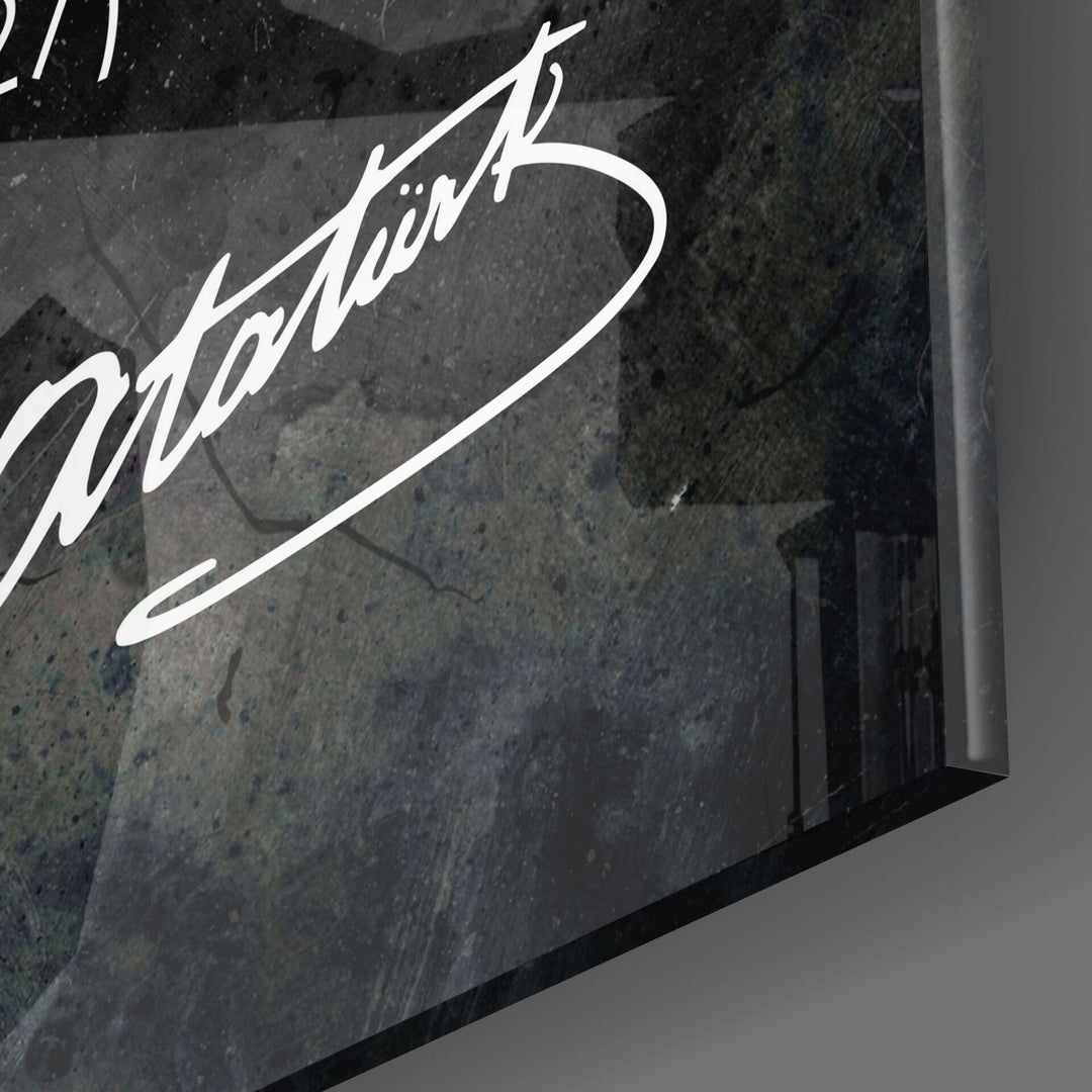 Gençliğe Hitabe Cam Tablo