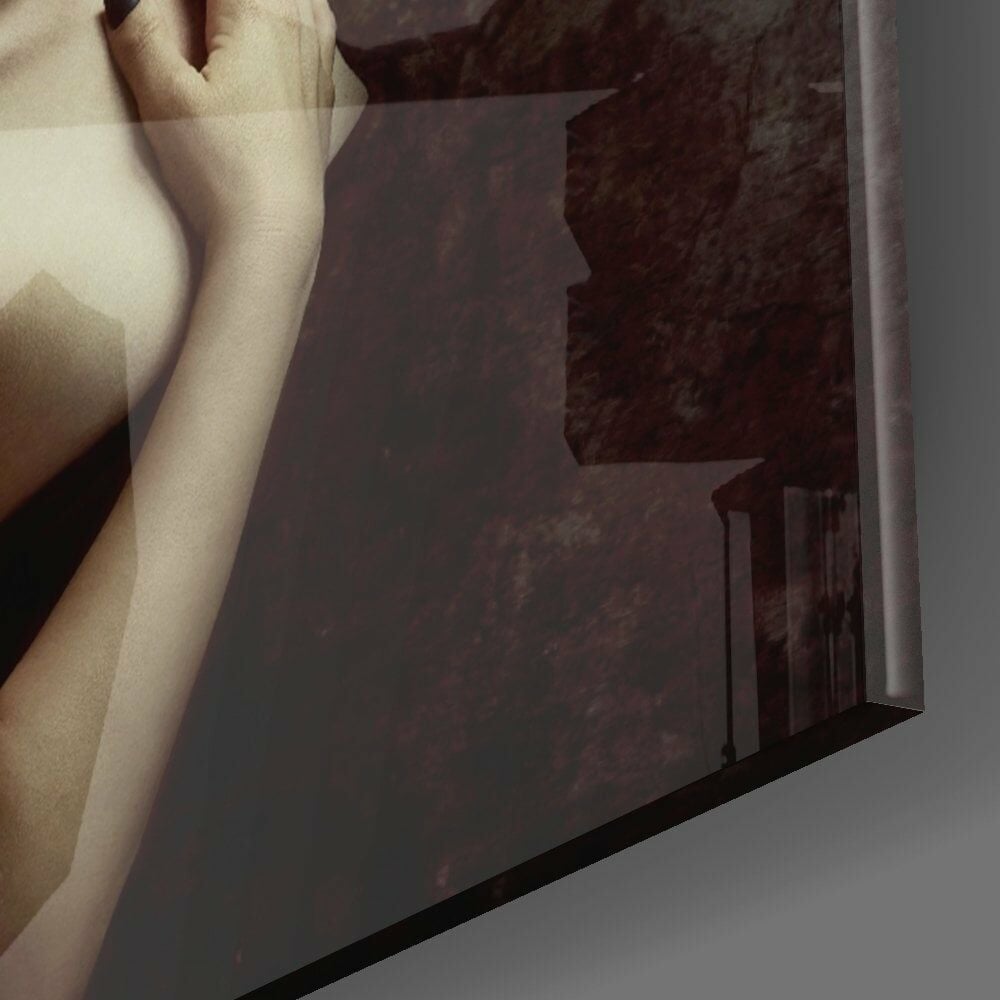 Gül ve Kadın Cam Tablo