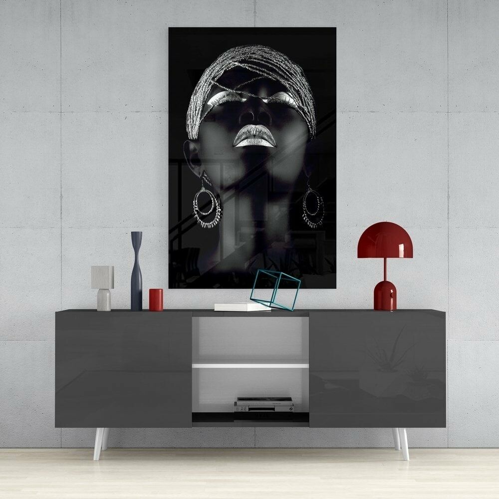 Gümüş Kadın Cam Tablo