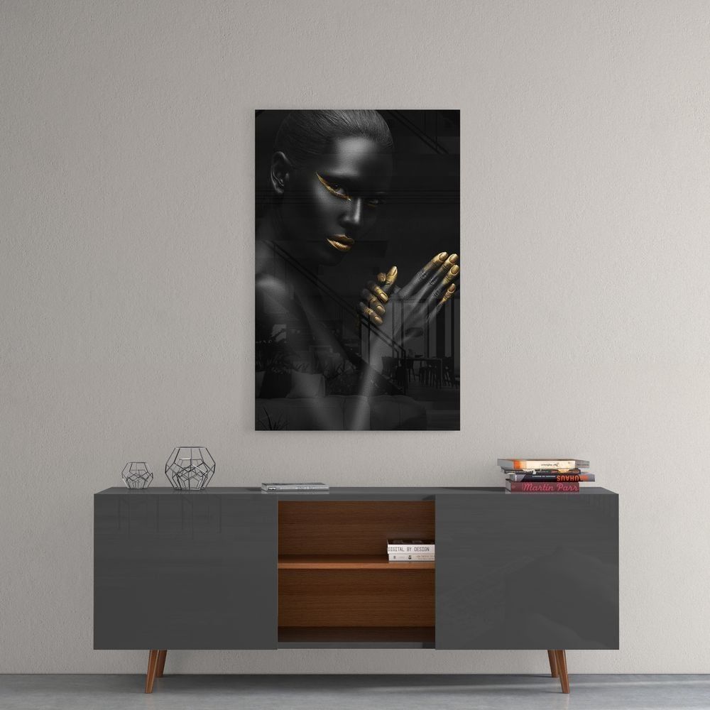 Kadın Portre Cam Tablo No:1204