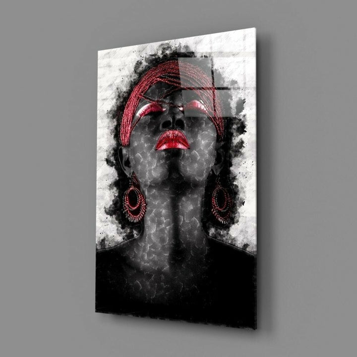 Kadın ve Kırmızı Cam Tablo