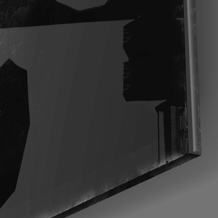 Kadın ve Kırmızı Cam Tablo