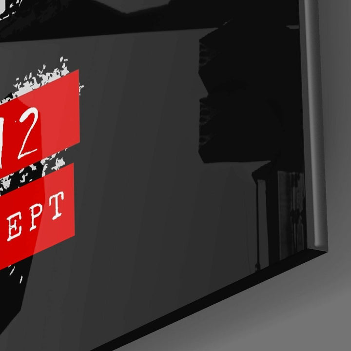 “Kötü Köpek” Cam Tablo