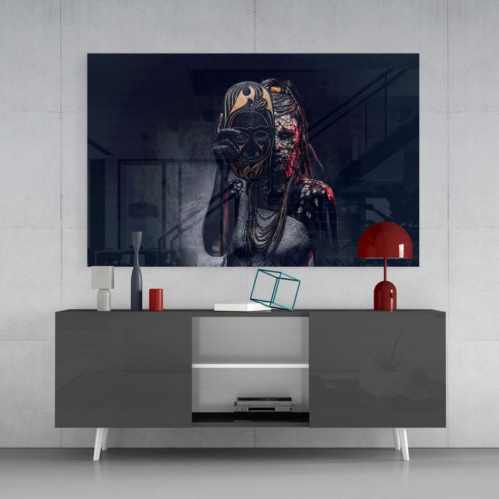 Maskenin Ardı Cam Tablo