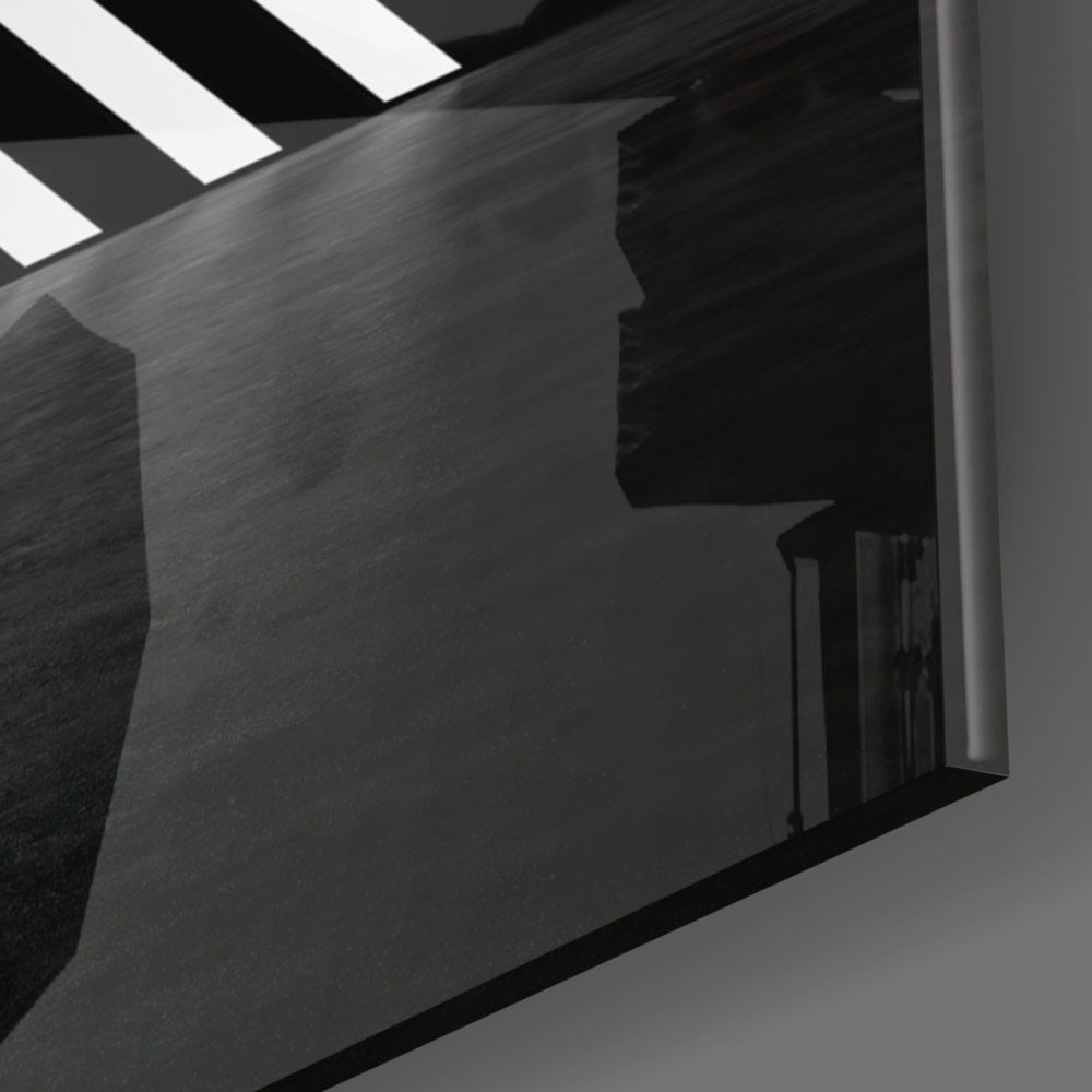 Neon Üçgen Cam Tablo