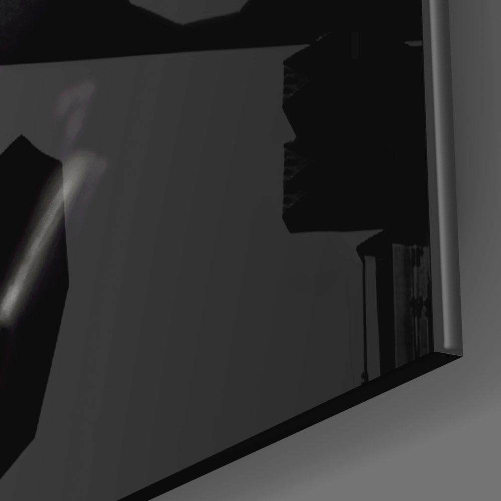 Pembe Kadın Cam Tablo