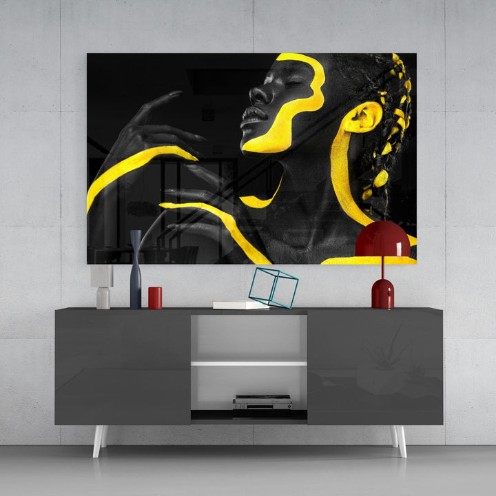 Sarı Kadın Cam Tablo