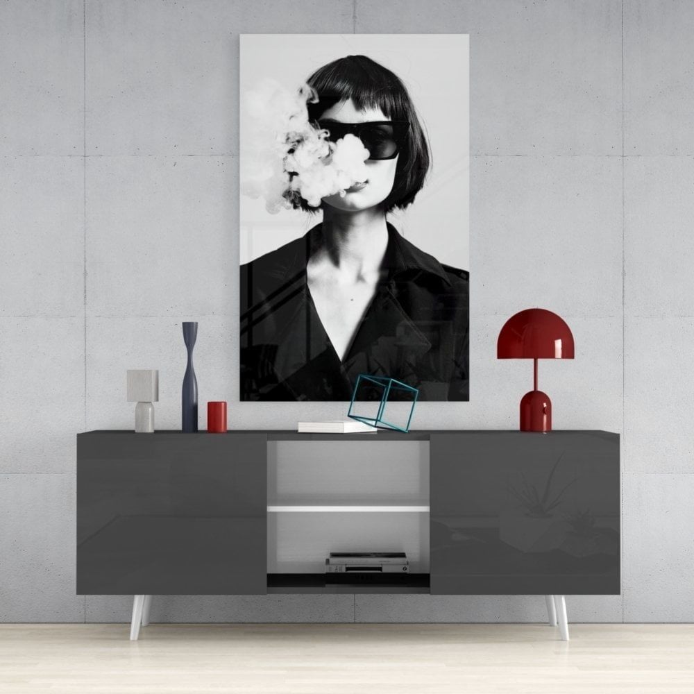 Siyah Beyaz Kadın Cam Tablo