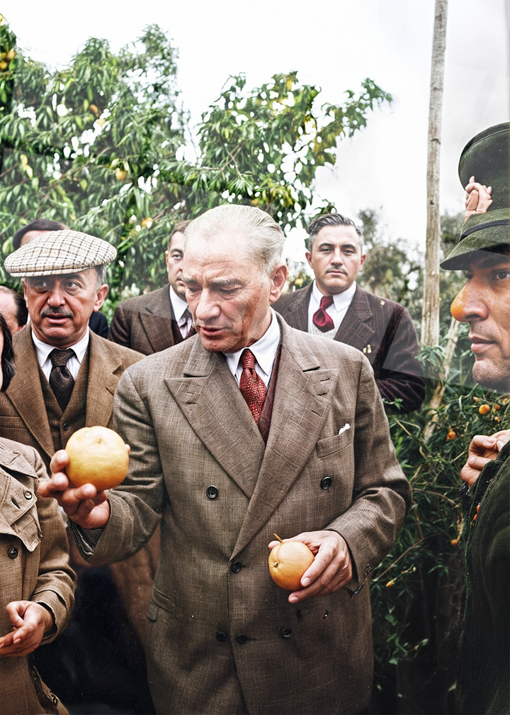 Atatürk Cam Tablo -Atatürk-16