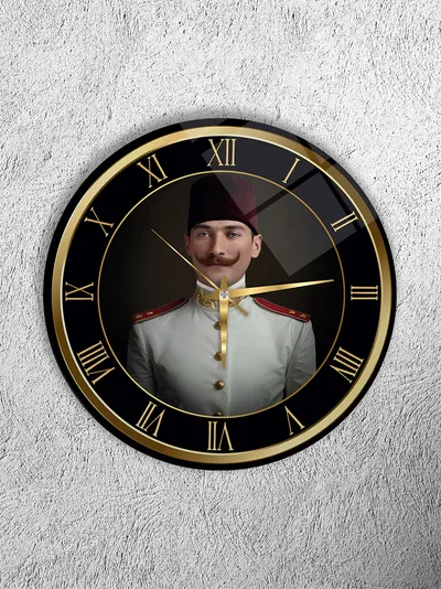 KIRILMAZ CAM DUVAR SAATİ, HEM TABLO HEM SAAT OSMANLI SUBAY PORTRESİ KLASİK SİYAH ALTIN ÇERÇEVE TASARIM EV OFİS HEDİYESİ
