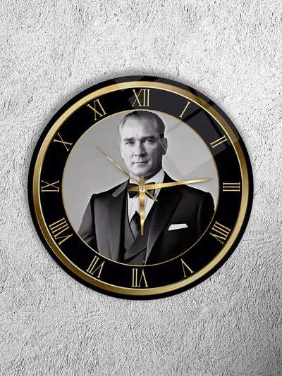 KIRILMAZ CAM DUVAR SAATİ, HEM TABLO HEM SAAT ATATÜRK SİYAH BEYAZ PORTRE KLASİK TASARIM EV OFİS HEDİYESİ